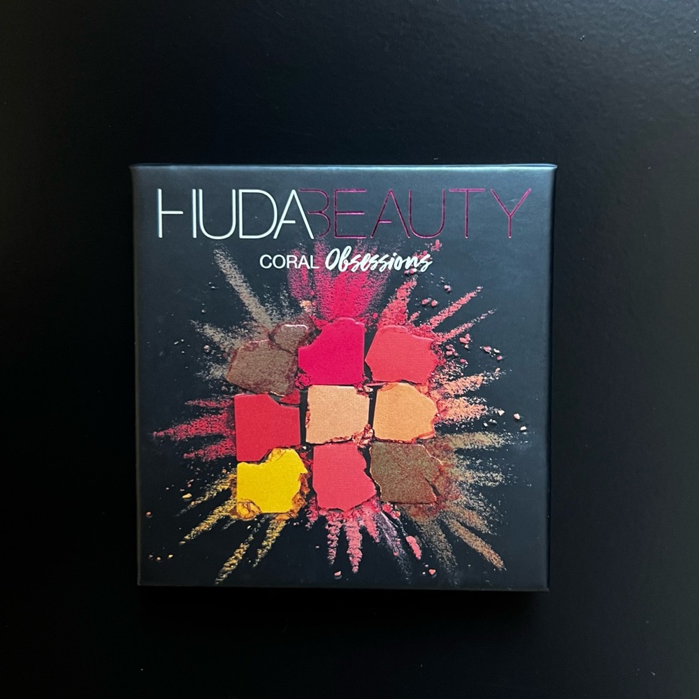Huda Beauty Coral Obsession eyeshadow Palette.